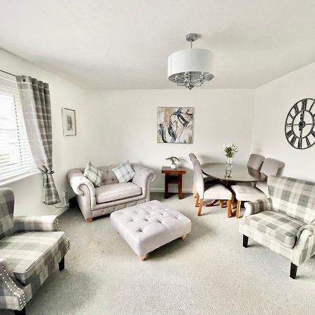 Cae Glas Apartments Holyhead Luaran gambar