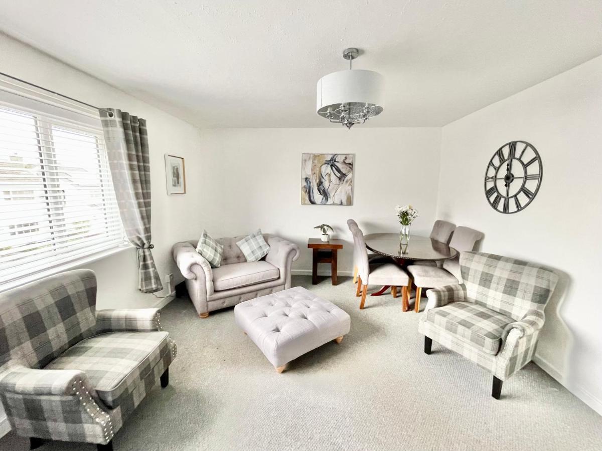 Cae Glas Apartments Holyhead Luaran gambar