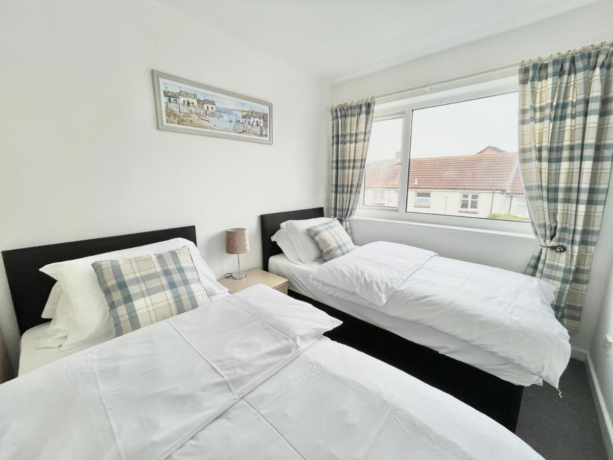 Cae Glas Apartments Holyhead Luaran gambar